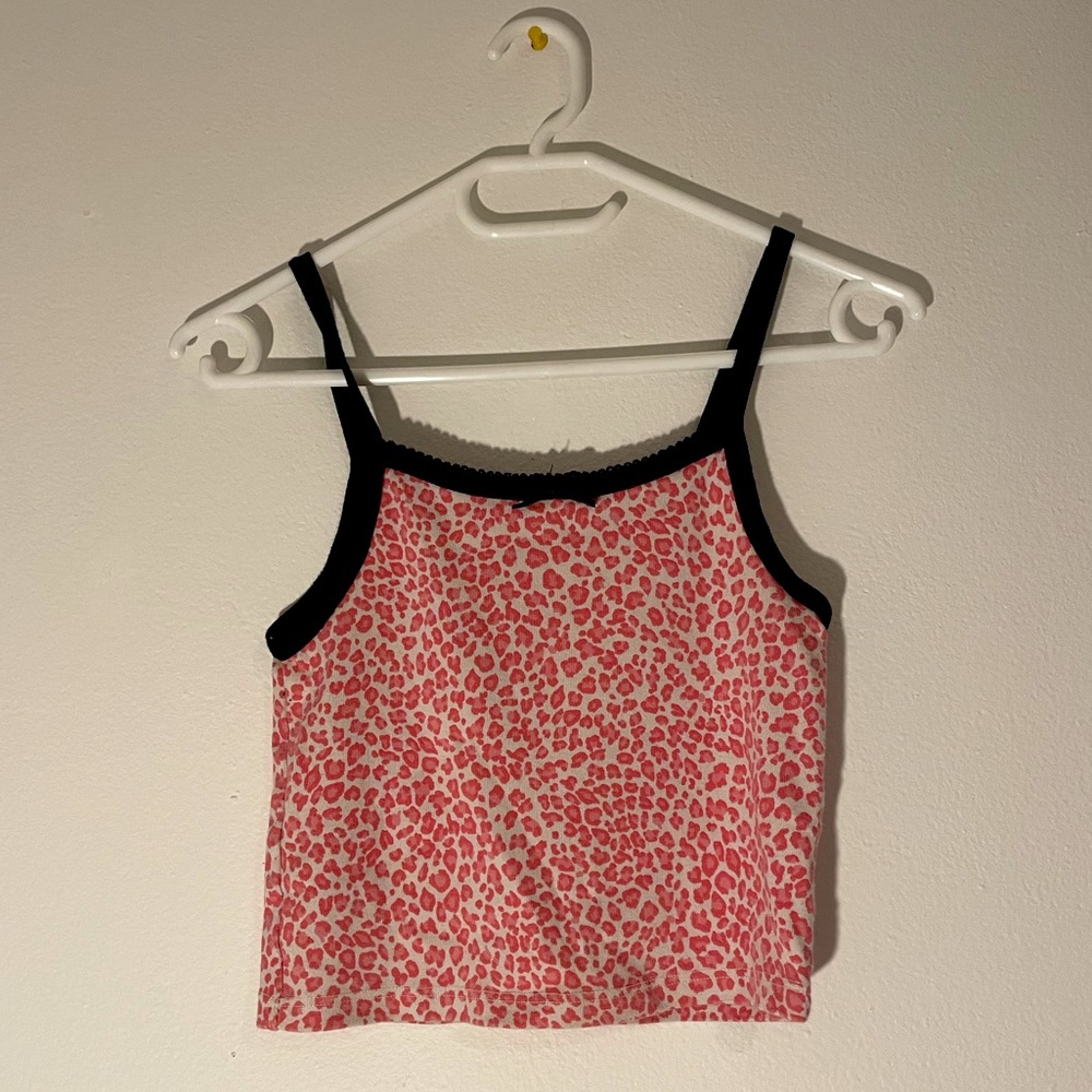 brandy melville pink cheetah print tank top